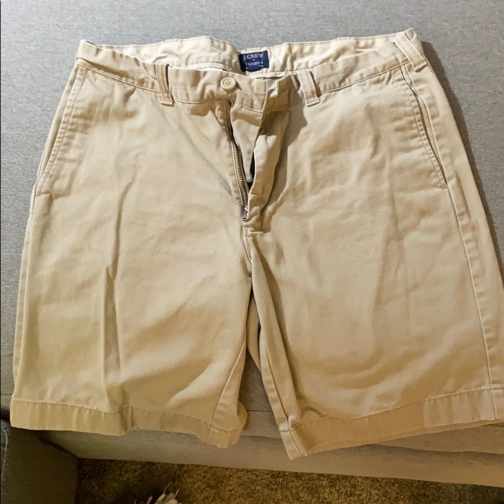 Men’s J. crew khaki shorts